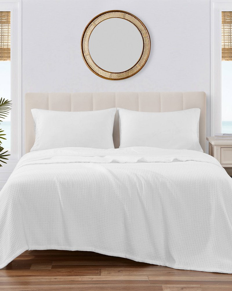 Bahama Coast White Full/Queen Blanket - White