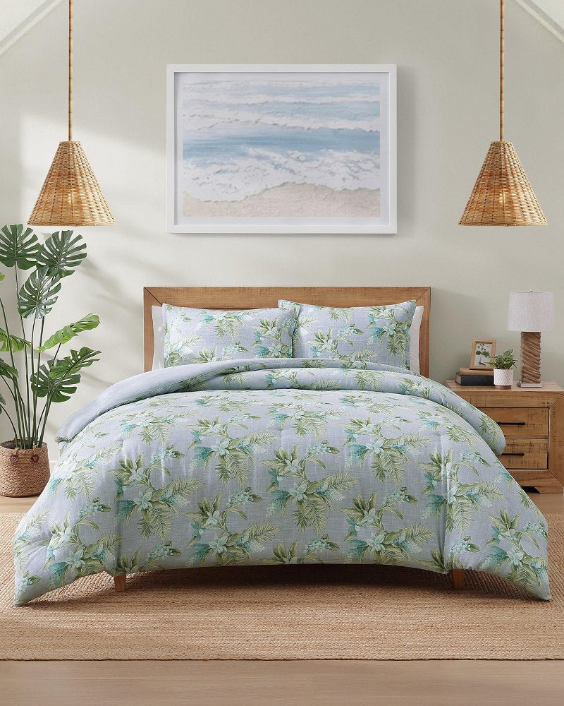 Floral Enchantment Reversible 3-Piece Full/Queen Comforter Set - Light Blue/Aqua