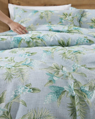 Floral Enchantment Reversible 3-Piece King Duvet Cover Set - Light Blue/Aqua