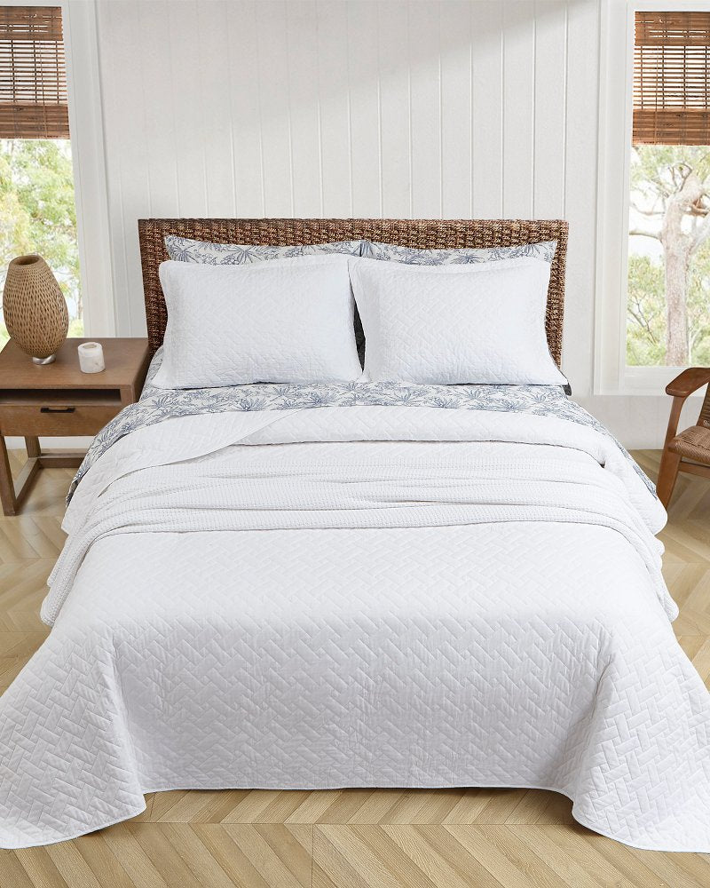 Raffia Solid 2-Piece Twin Quilt Set - White