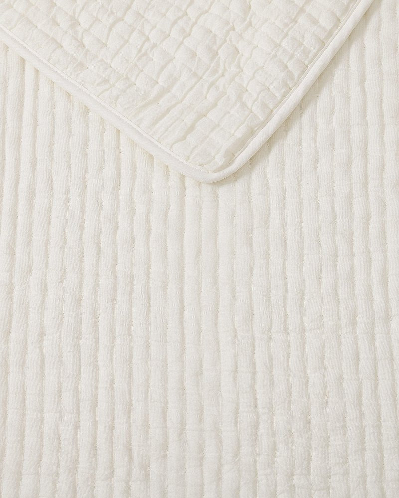 Island Estate Ventura King Quilt Blanket - Ivory