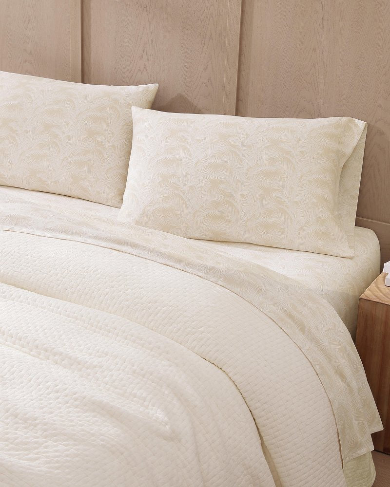 Island Estate Ventura King Quilt Blanket - Ivory