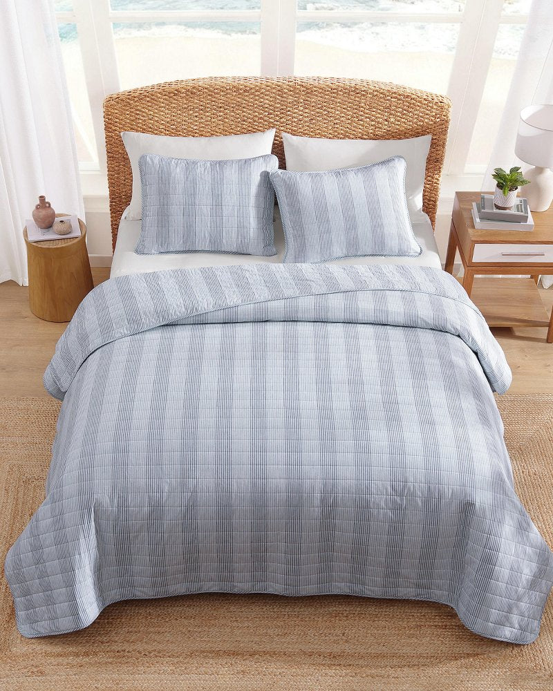 Bahama Weekend Stripe 3-Piece King Quilt Set - Island Blue