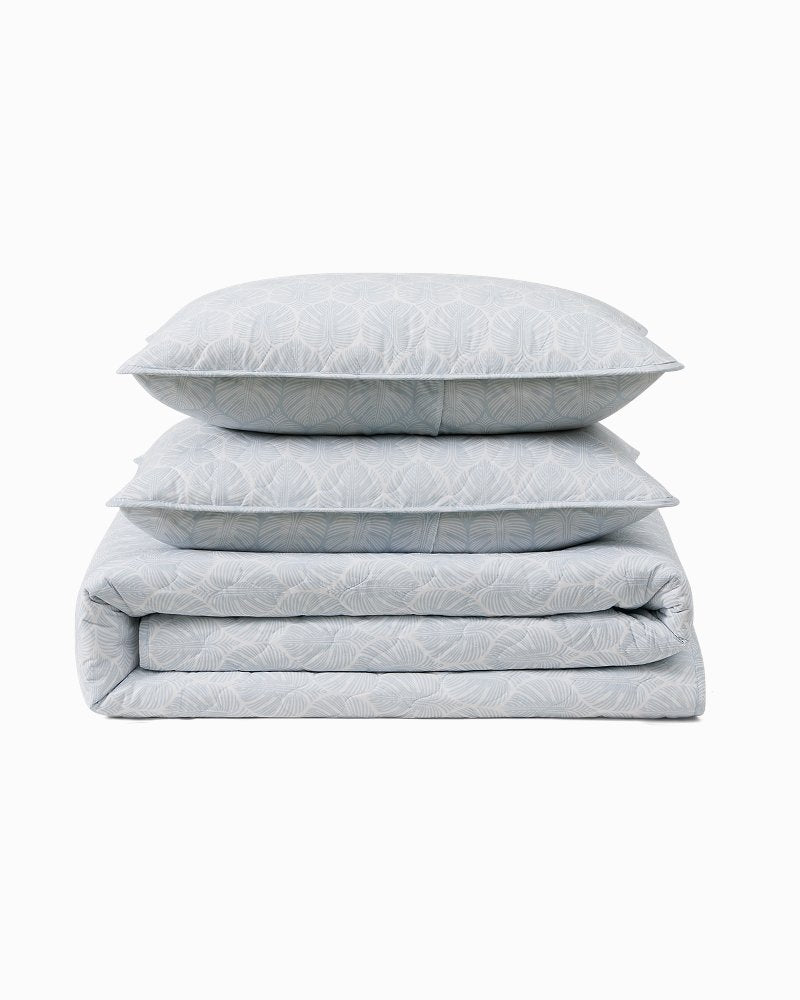 Line Palms 3-Piece Full/Queen Quilt Set - White/Blue