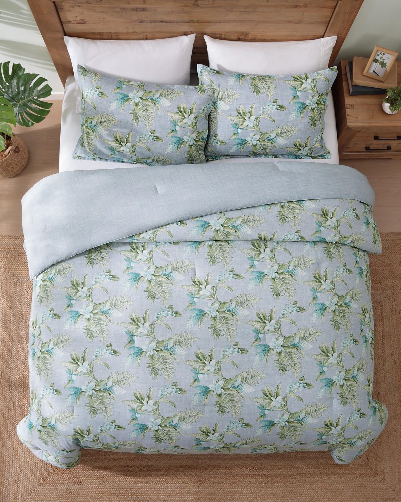 Floral Enchantment Reversible 3-Piece King Duvet Cover Set - Light Blue/Aqua