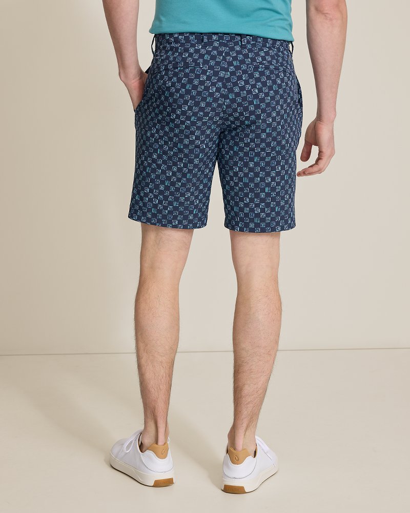 Big &amp; Tall Chip Shot Ocean Tiles IslandZone Shorts - Dress Blues