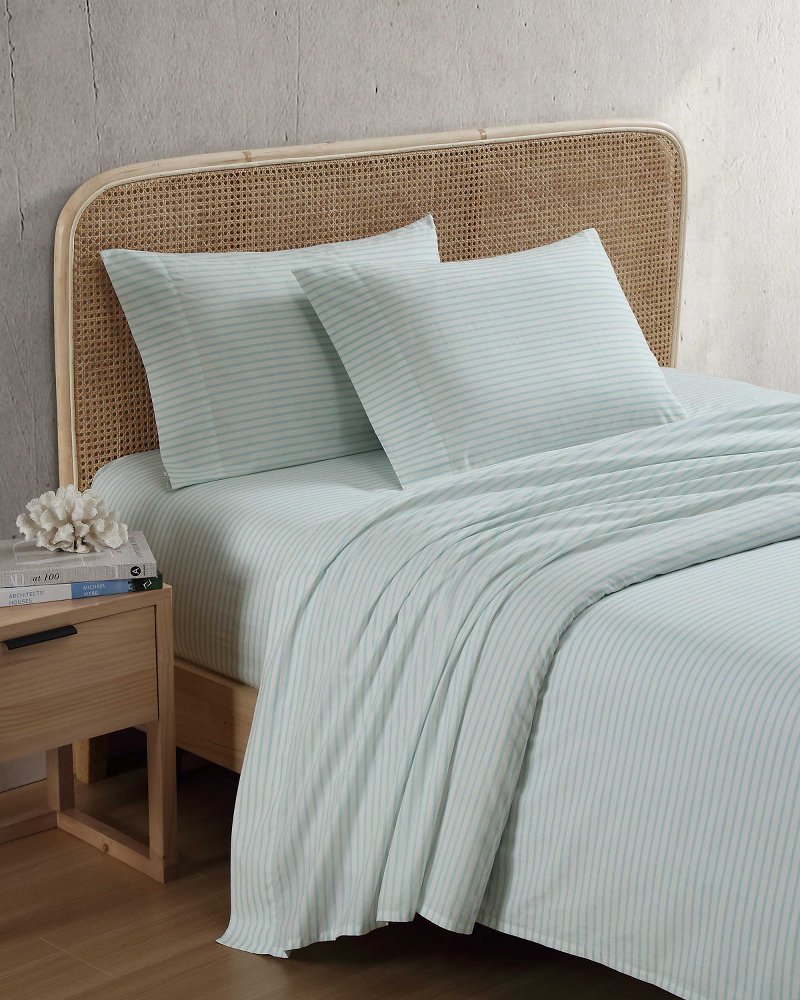 Cool Beach Stripe 4-Piece Queen Sheet Set - Stripe Blue