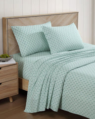 Coastal Batik Green 4-Piece Queen Sheet Set - Spring Green