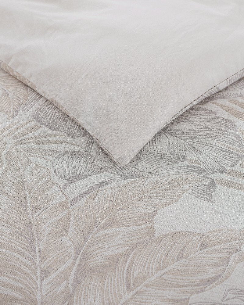 Island Estate Jungle Palms Reversible 3-Piece Full/Queen Comforter Set - Beige