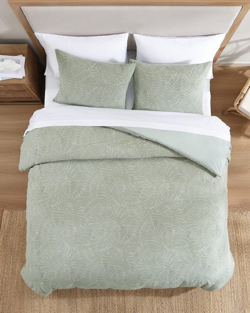 Island Estate Harbor Palm Reversible 3-Piece Full/Queen Comforter Set - Green