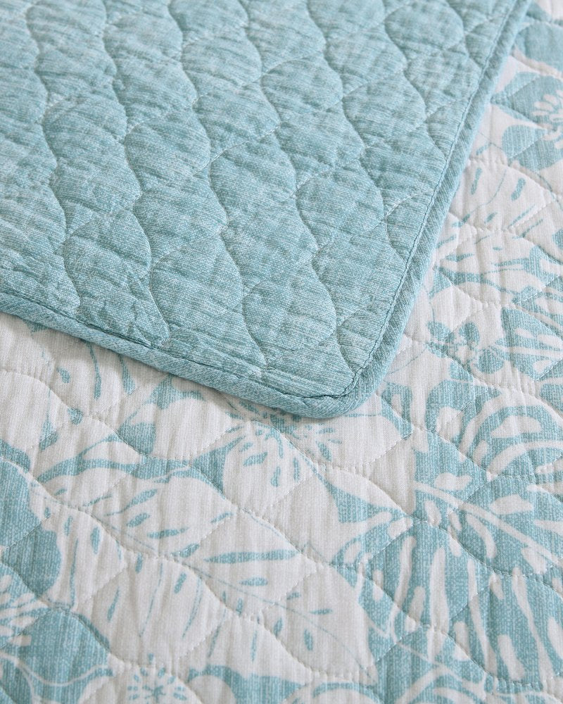 Laguna Beach Reversible 3-Piece King Quilt Set - Blue