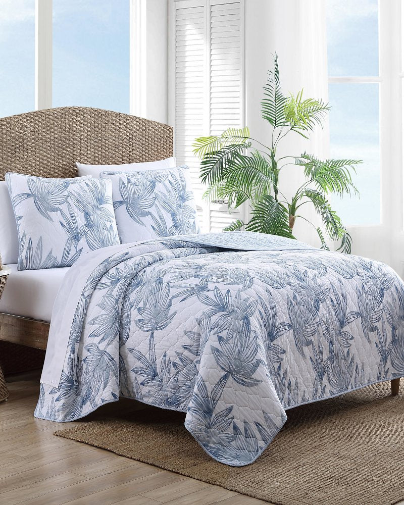 Kayo 3-Piece King Quilt Set - Blue