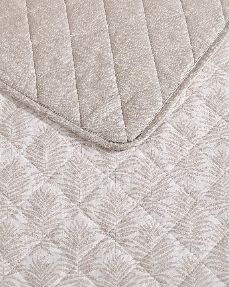 Bahama Fronds Reversible 3-Piece Full/Queen Quilt Set - Khaki
