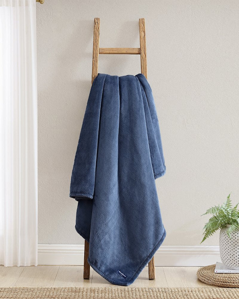 Plush Fleece Blue King Blanket - Blue