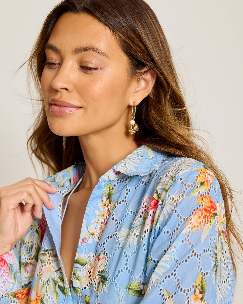 Ginger Flowers Eyelet Boyfriend Beach Shirt - Seabank Sky